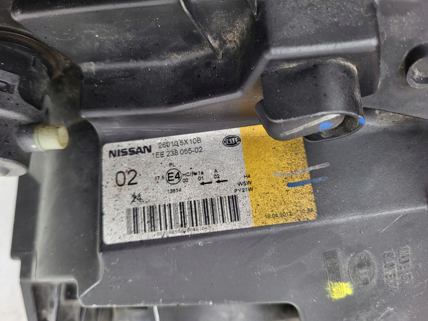 NISSAN NAVARA D40 LIFT 10-14 light right front front 260105X10B
