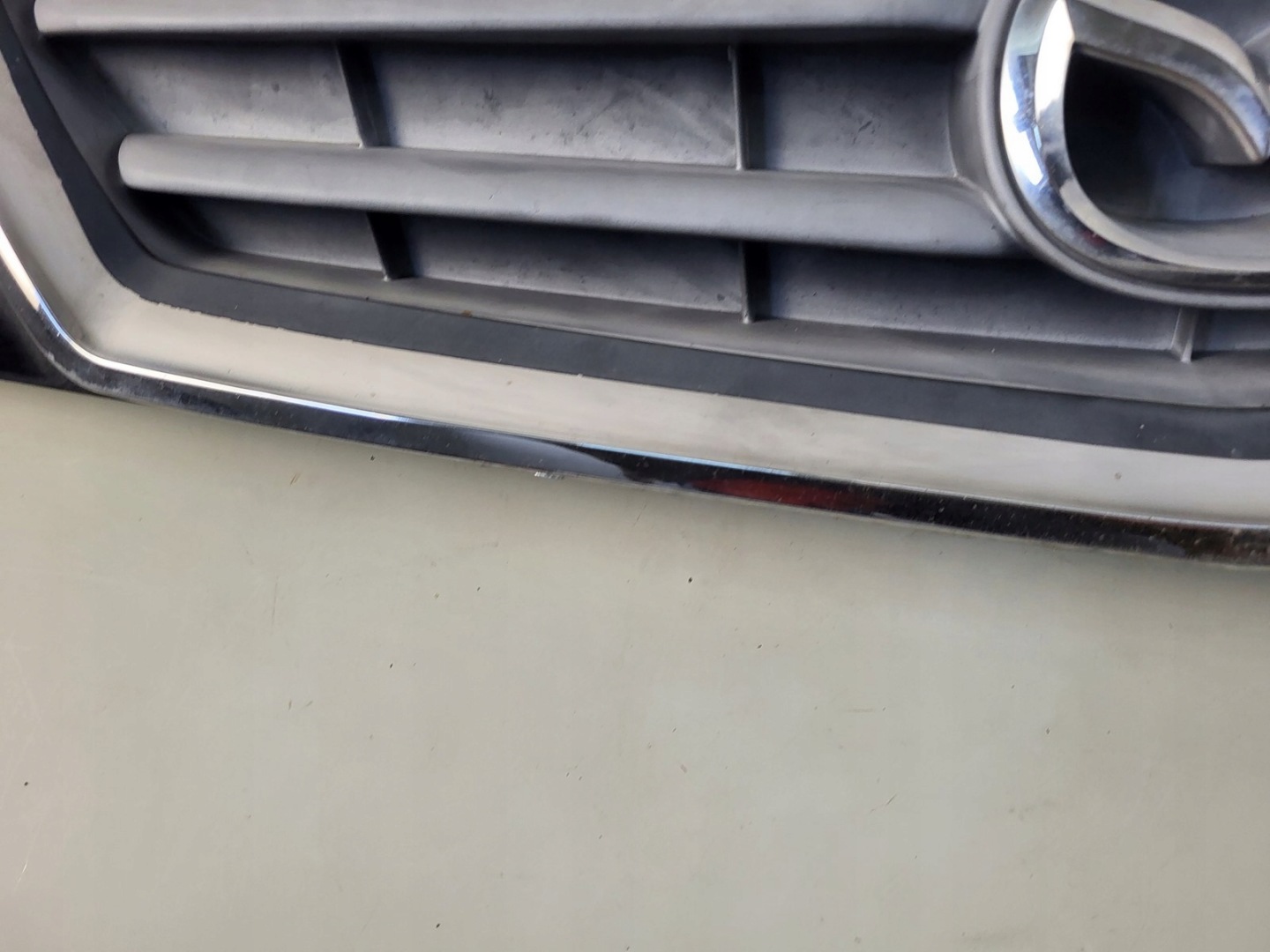 grille radiator grill A3F MAZDA DEMIO DC3550712
