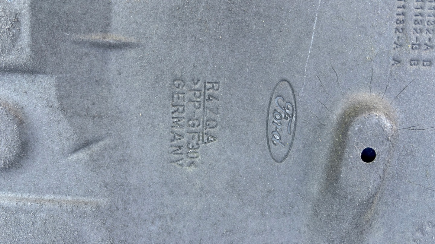 FORD FOCUS MK3 rechts Blende Abdeckung Unterfahrschutz abdeckung CV61-R11132-A DN1F