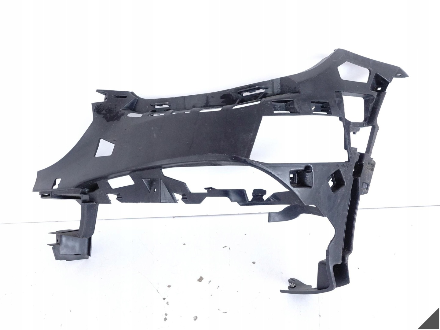 MERCEDES E-KLASA W213 MOPF LIFT 20-23 support pillar bumper front left