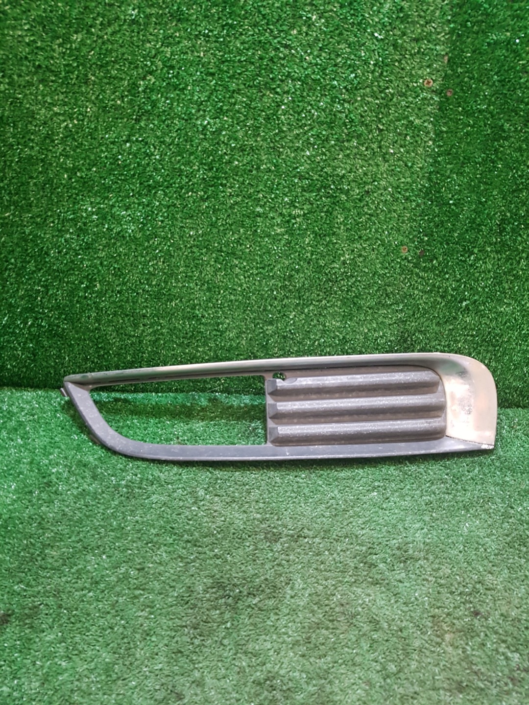 grid of a bumper right OPEL INSIGNIA