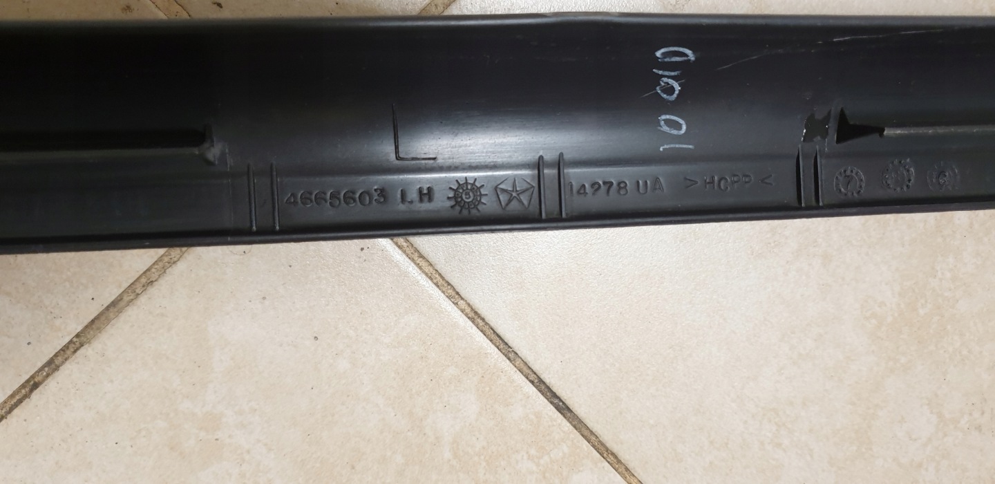 moulding of the threshold threshold cap left CHRYSLER STRATUS CABRIO OE