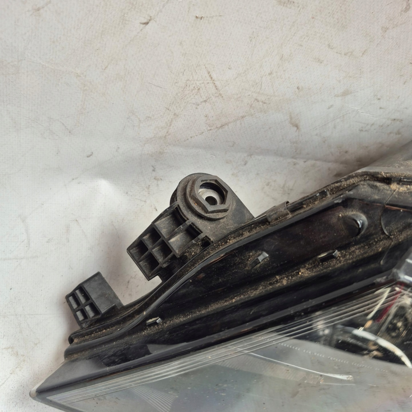 SKODA OCTAVIA III LIFT 17- light left front front ZWYKLA 5E1941015C