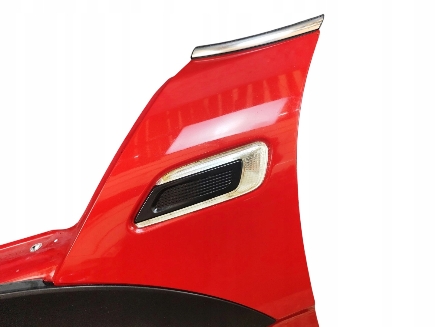 fender left front front moulding MINI CLUBMAN F54 (15-19)