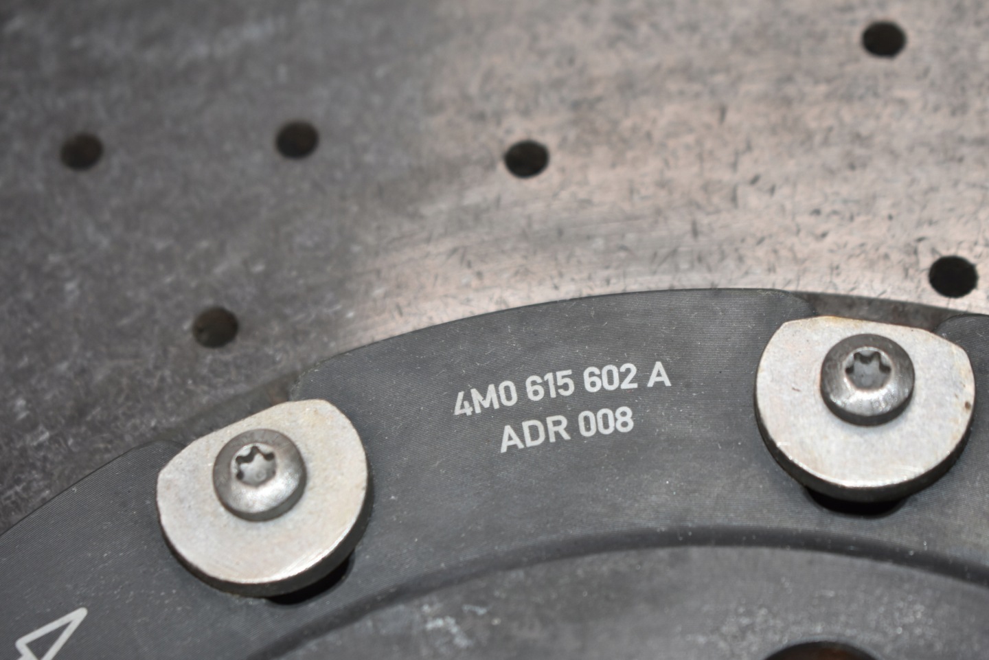 IDEALNE KPL. discs calipers CERAMICA CERAMIKA LAMBORGHINI URUS 1