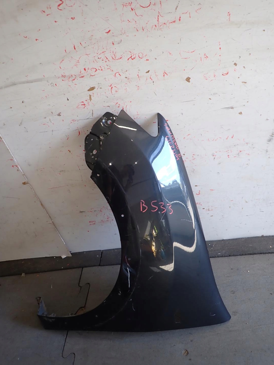 fender front front left DACIA SANDERO II STEPWAY 2012