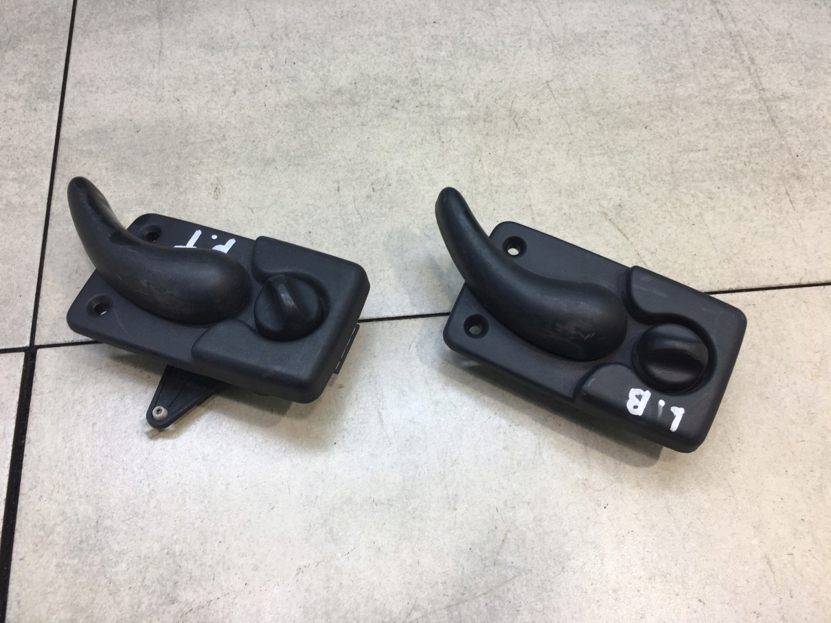handle inner rear part KOMPLET MOVANO and 7700352