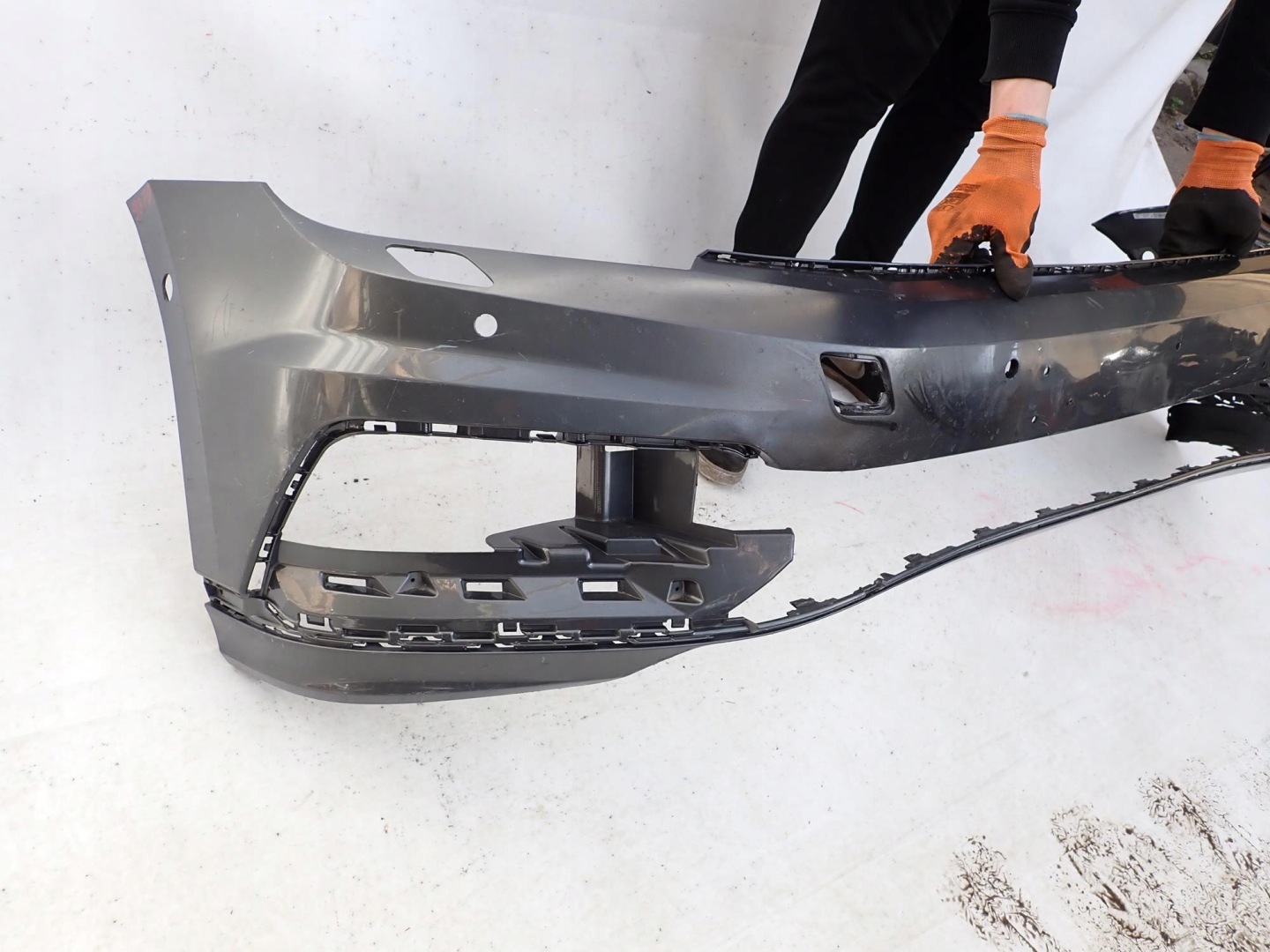 VW PASSAT B8 R-LINE 14-19 bumper front front washer 6XPDC