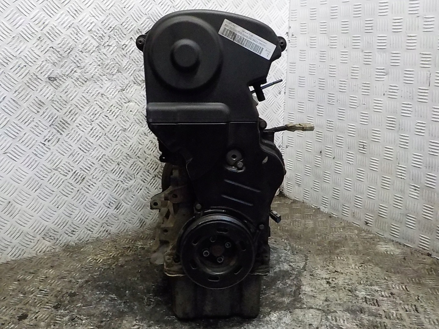 AUDI A3 II 8P VW GOLF TOURAN engine 2.0 FSI AXW