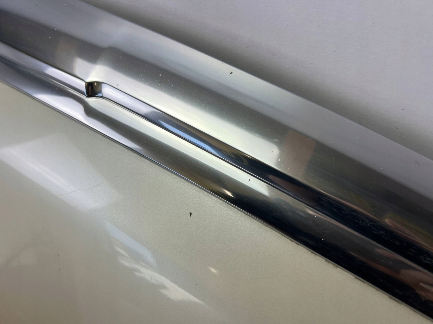 cofano Cadillac Escalade IV 2015+