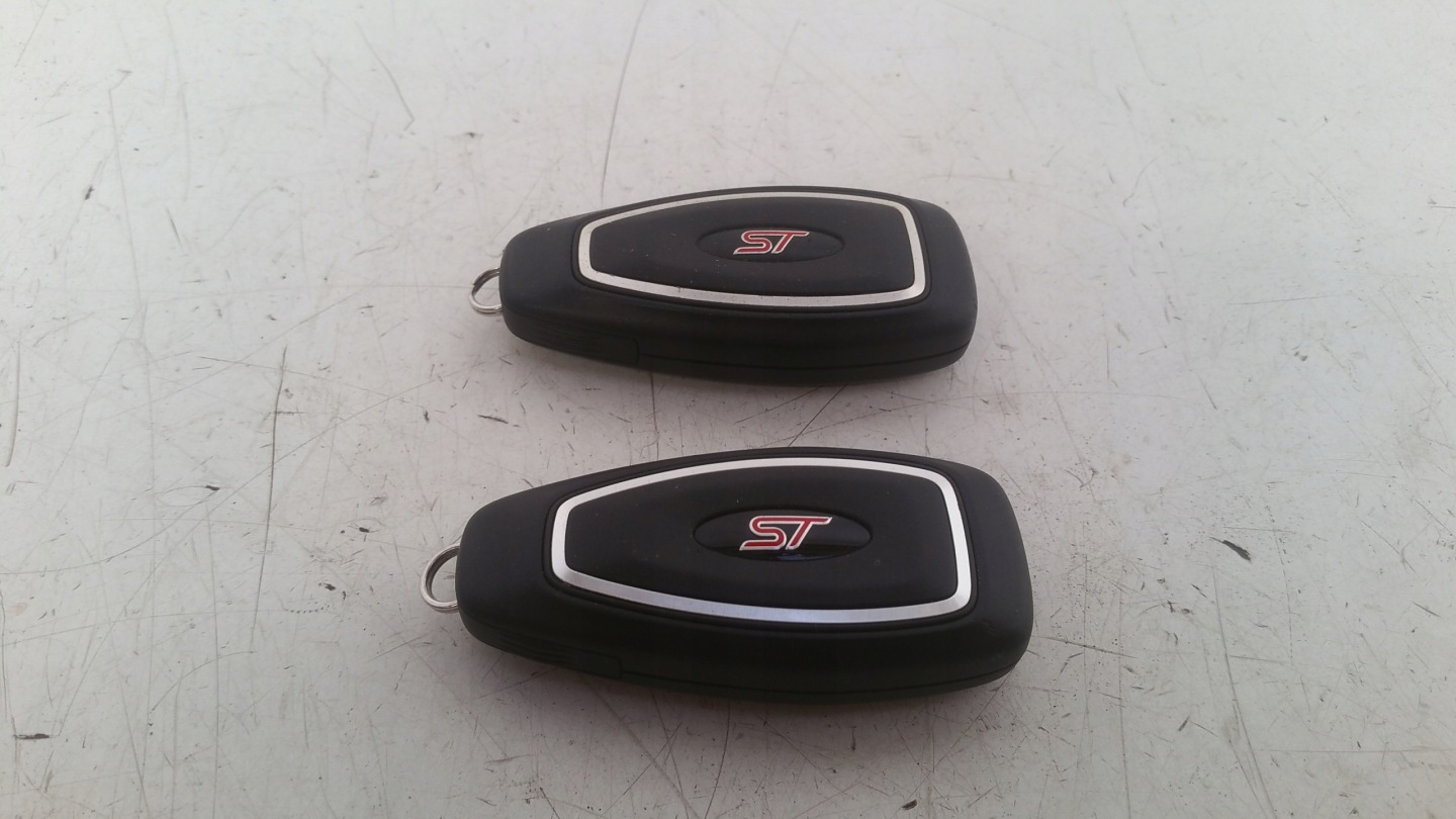 Clé keyless A2C17105200 Ford Fiesta MK8 ST