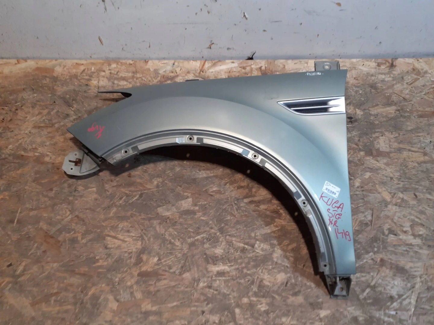 fender front left Ford Kuga MK1
