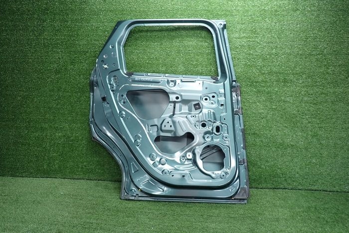 DACIA DUSTER III 23- door left rear. rear part