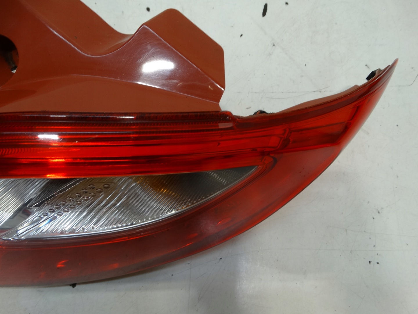 light rear right rear part MAZDA 2 DE D65151150 2011R.