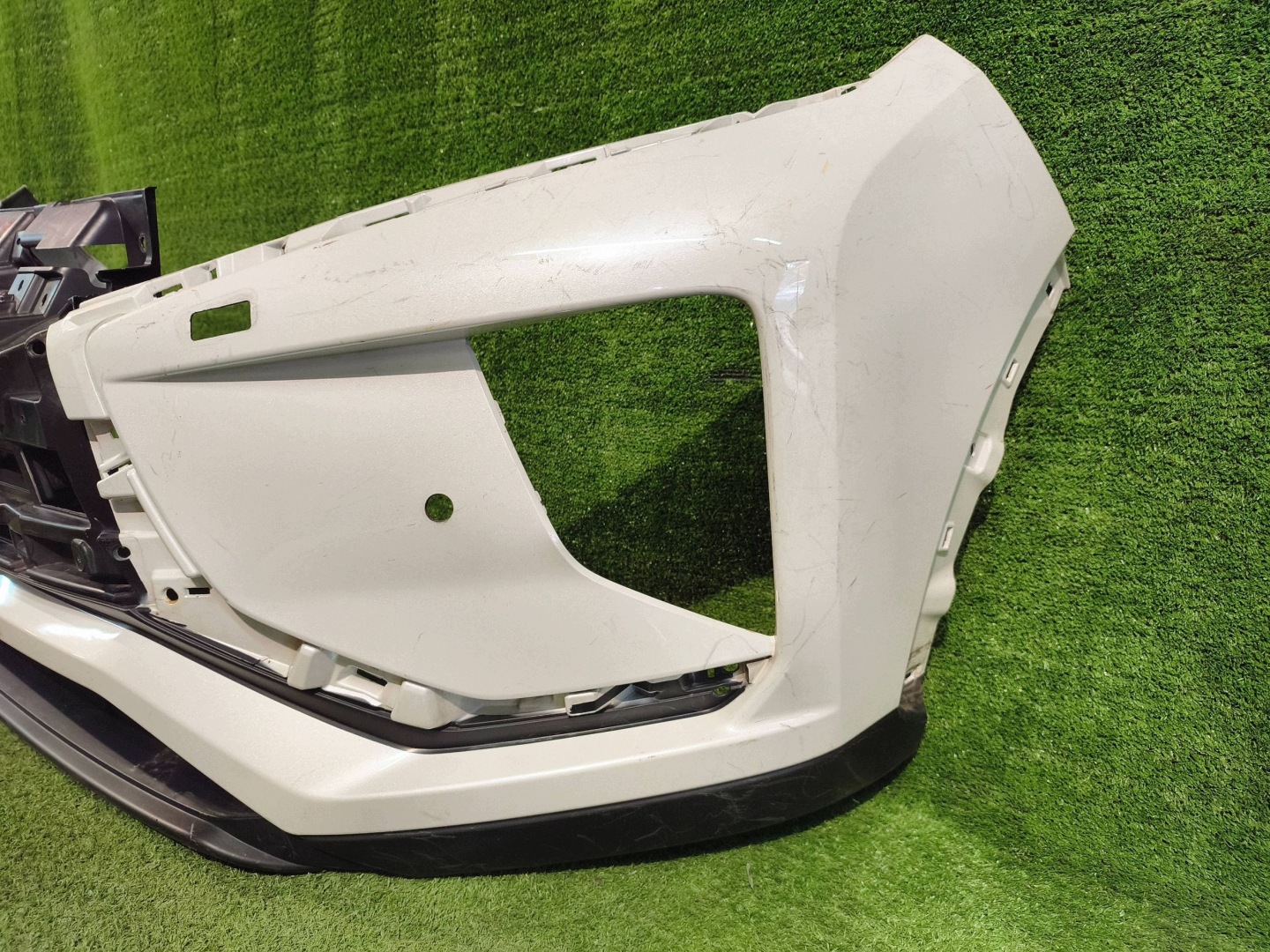 front bumper front MITSUBISHI ECLIPSE CROSS 17- NR.9919