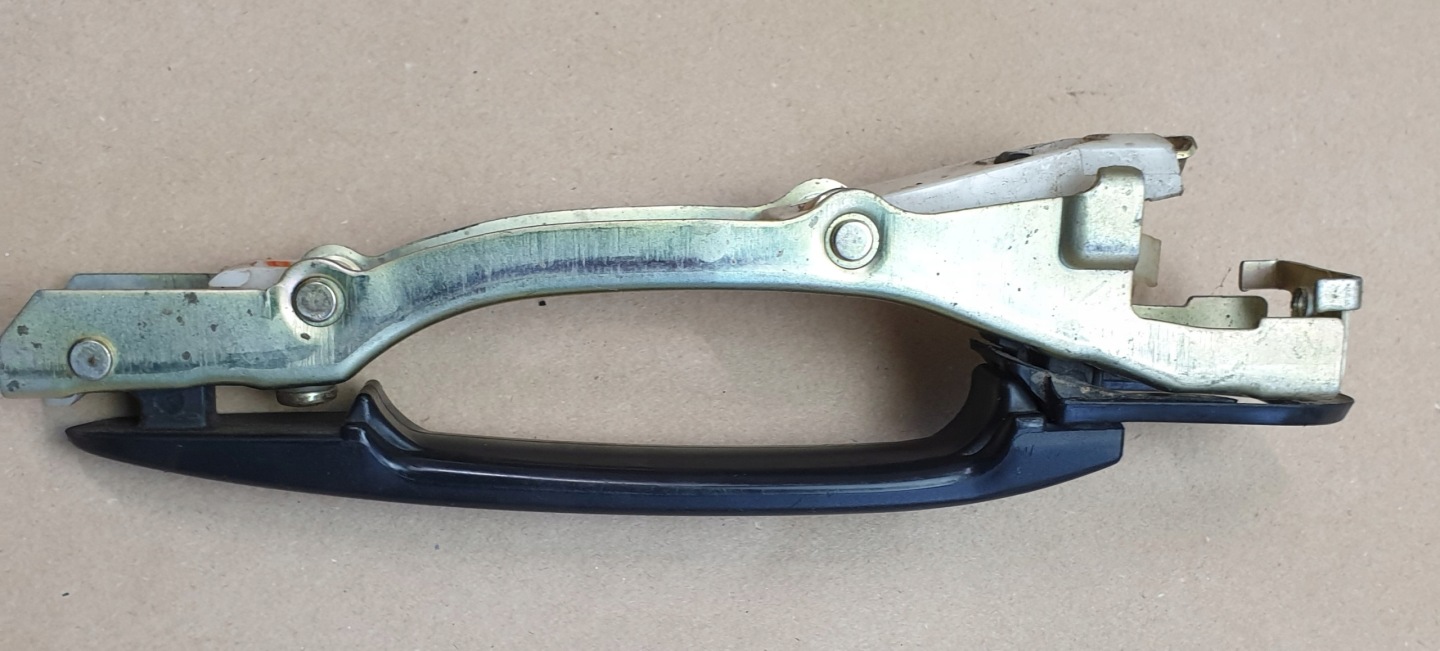 handle exterior left MITSUBISHI GALANT OE EU