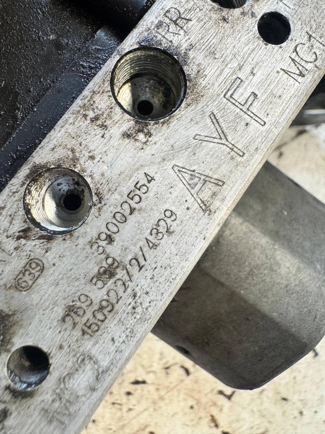 OPEL CORSA E Bedienteil POMPY ABS 39002554 AYF