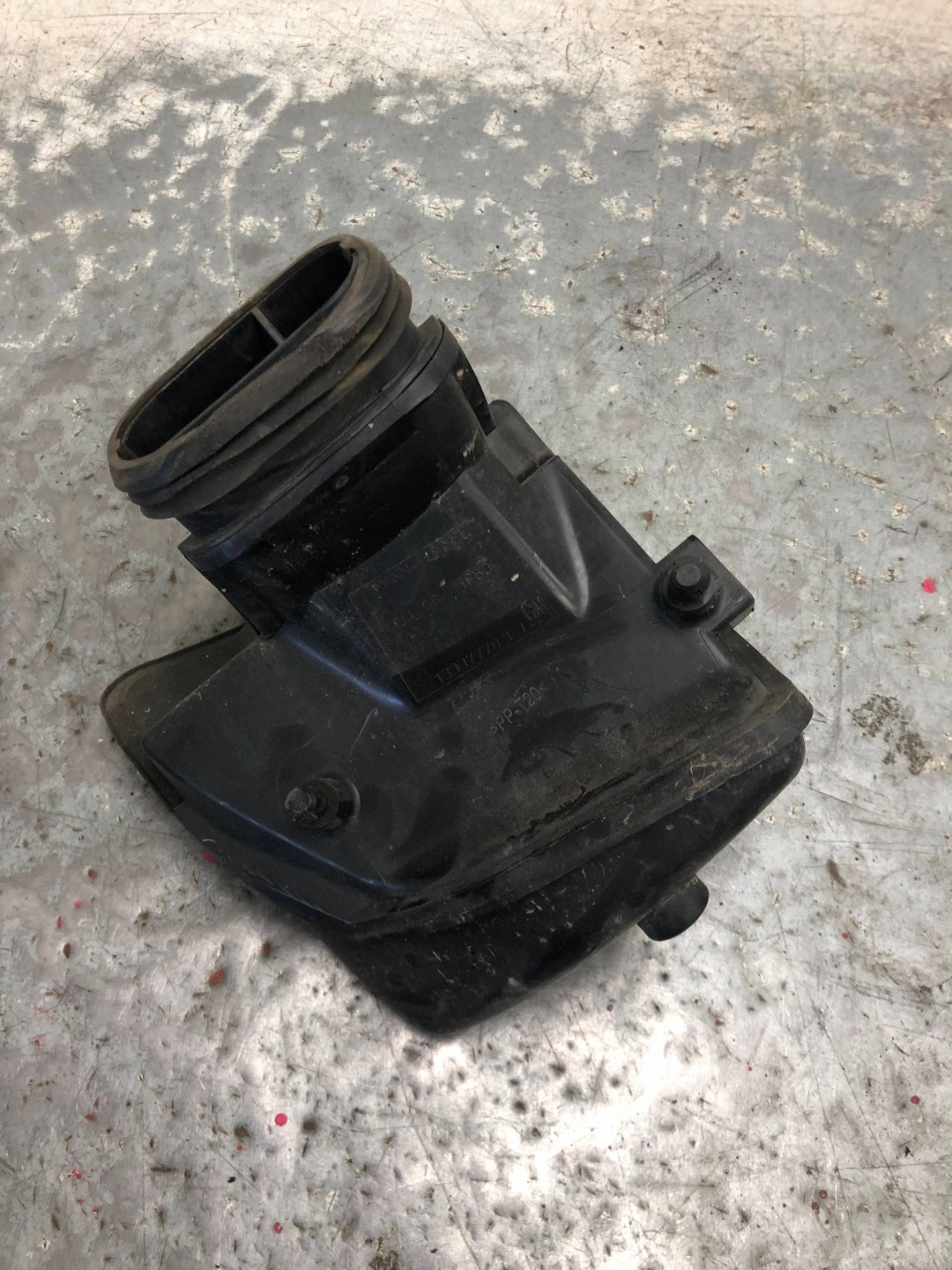 REZONATOR luft OPEL ASTRA J 13337770