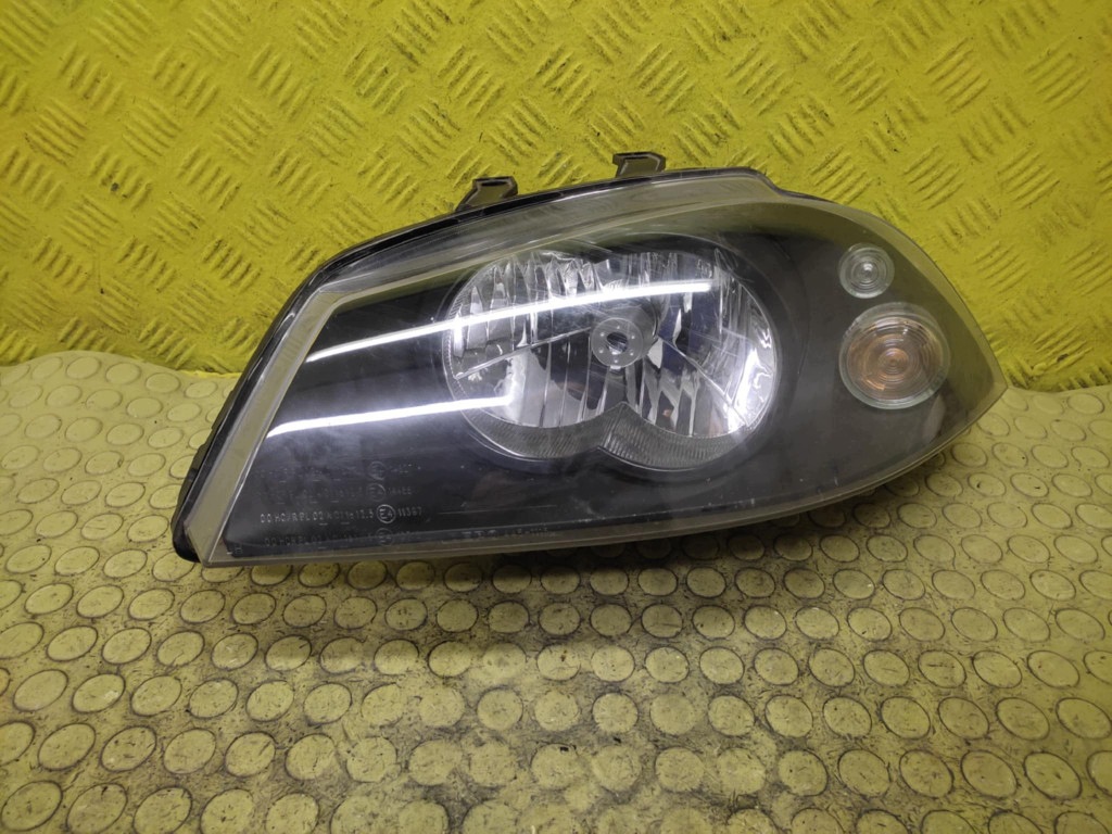 SEAT IBIZA III REFLEKTOR light left front