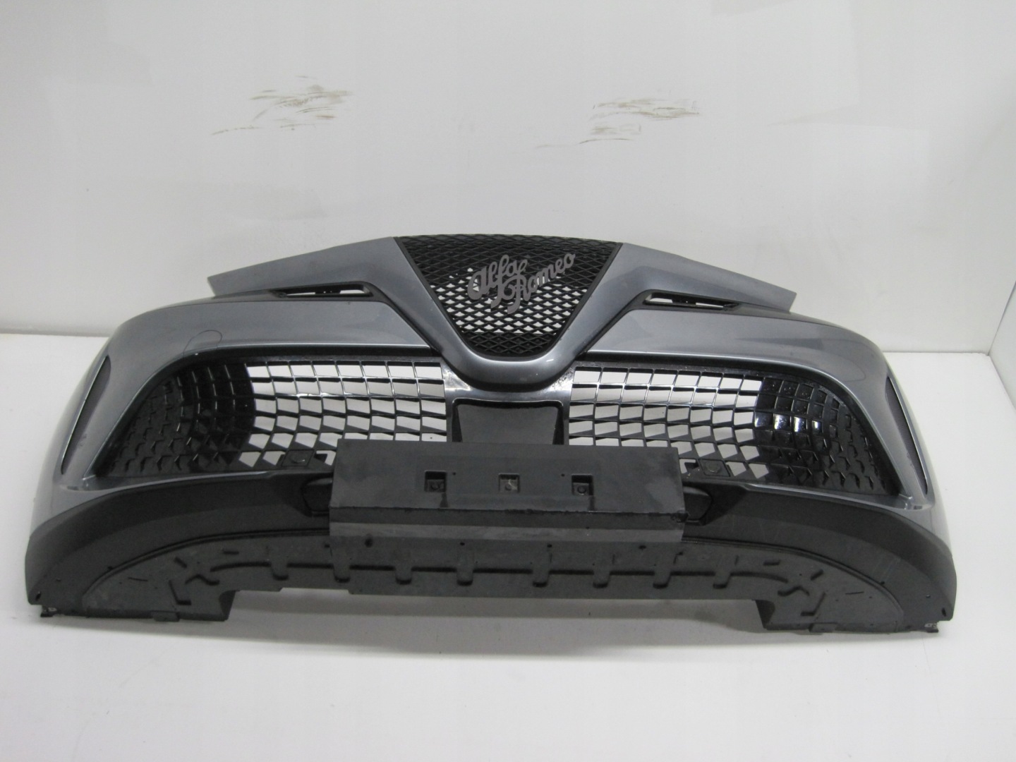 bumper ALFA ROMEO JUNIOR 4 PDC 24R front front