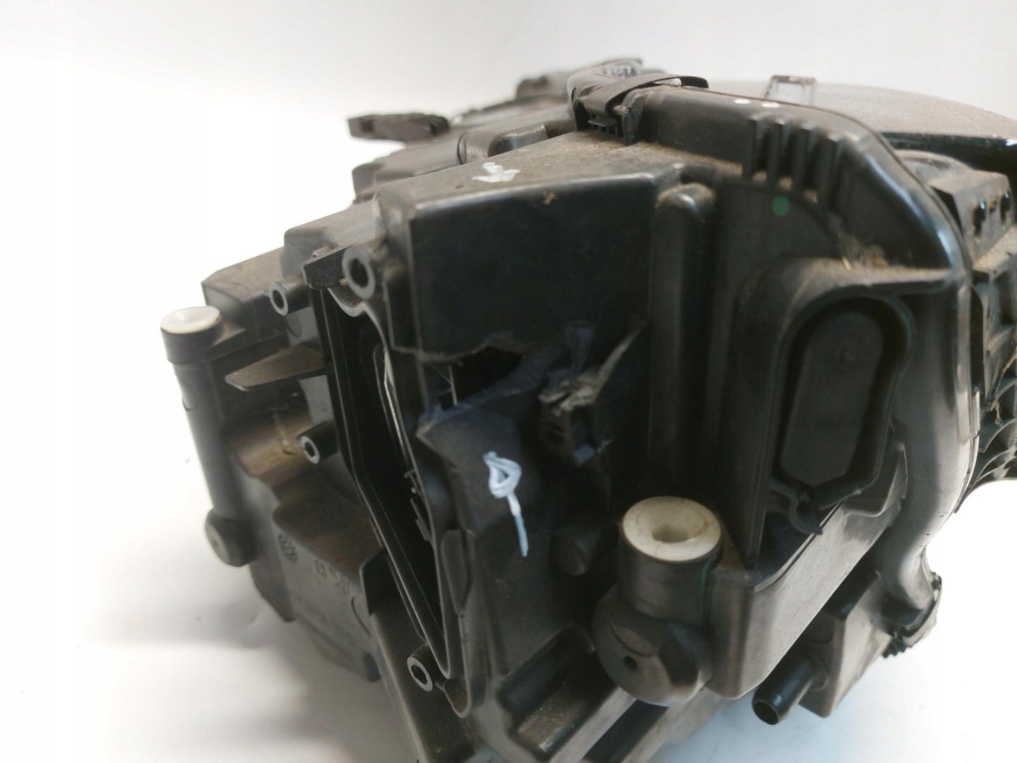 Audi Q5 80A 45 TFSI light right front