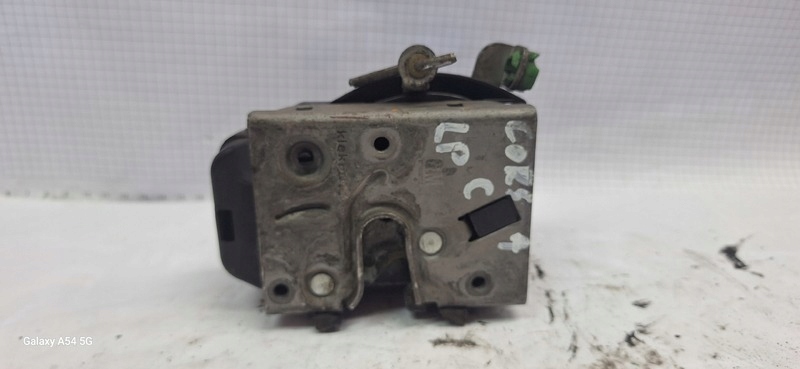 lock door left front OPEL CORSA C 24434882EN