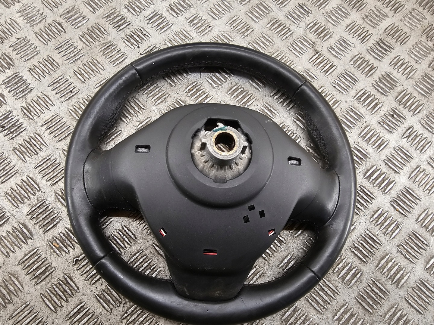 steering wheel, RENAULT CLIO IV LIFT CAPTUR leather 6337663A