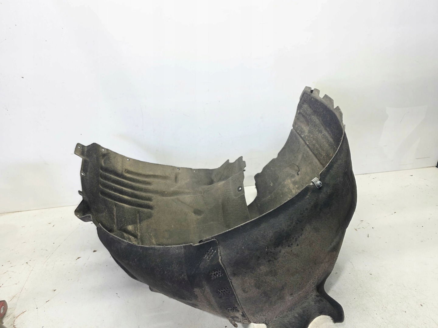 mudguard MATERIAOWE right front AUDI A6 C8 4K0821172
