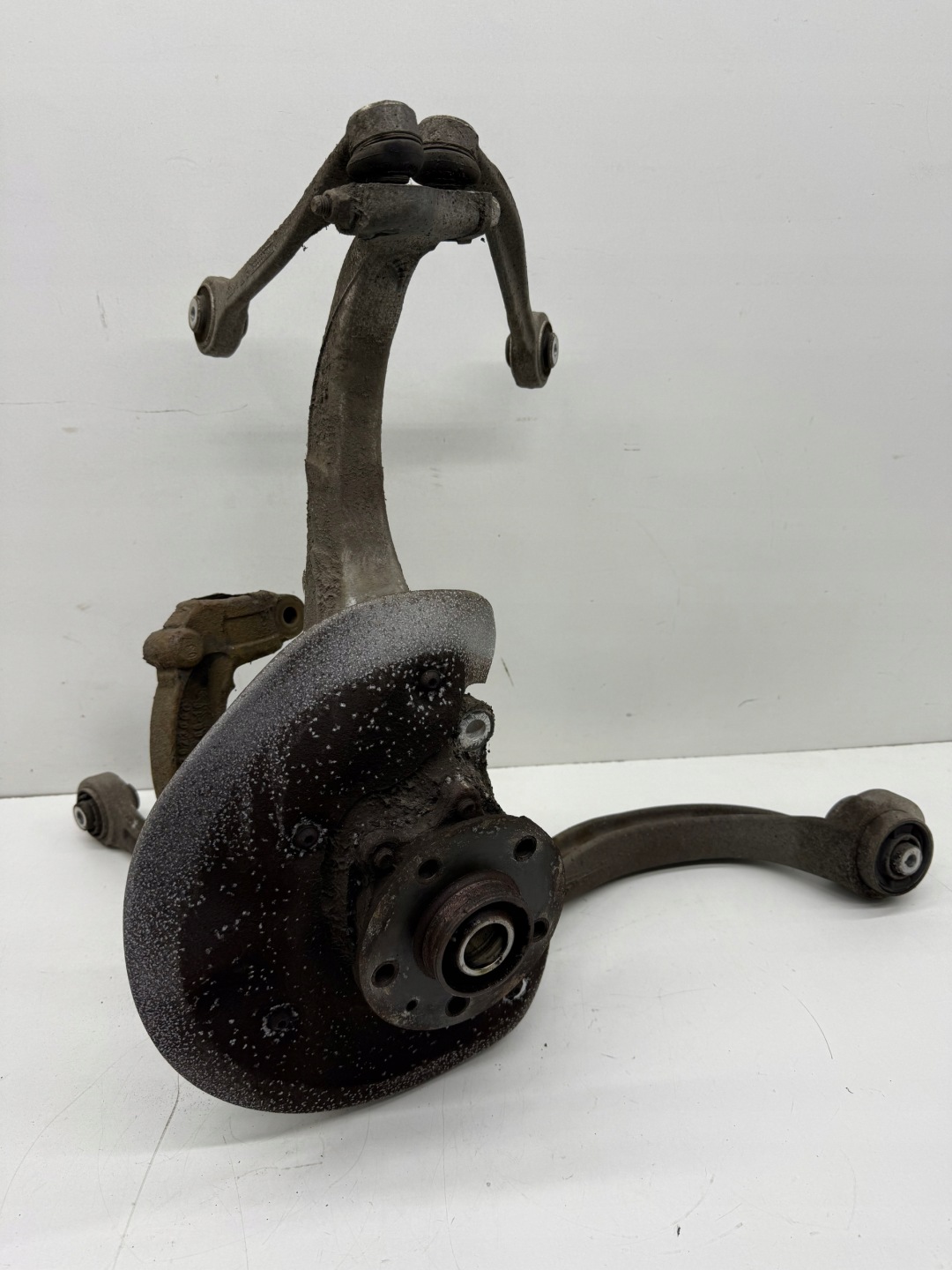 AUDI A6 A7 C7 swing left front arm of the arm complete
