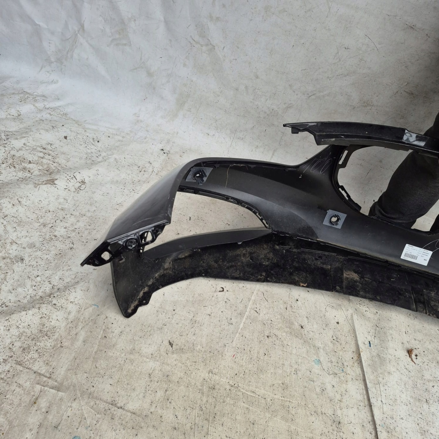 BMW 1 F40 19- bumper front front PDC