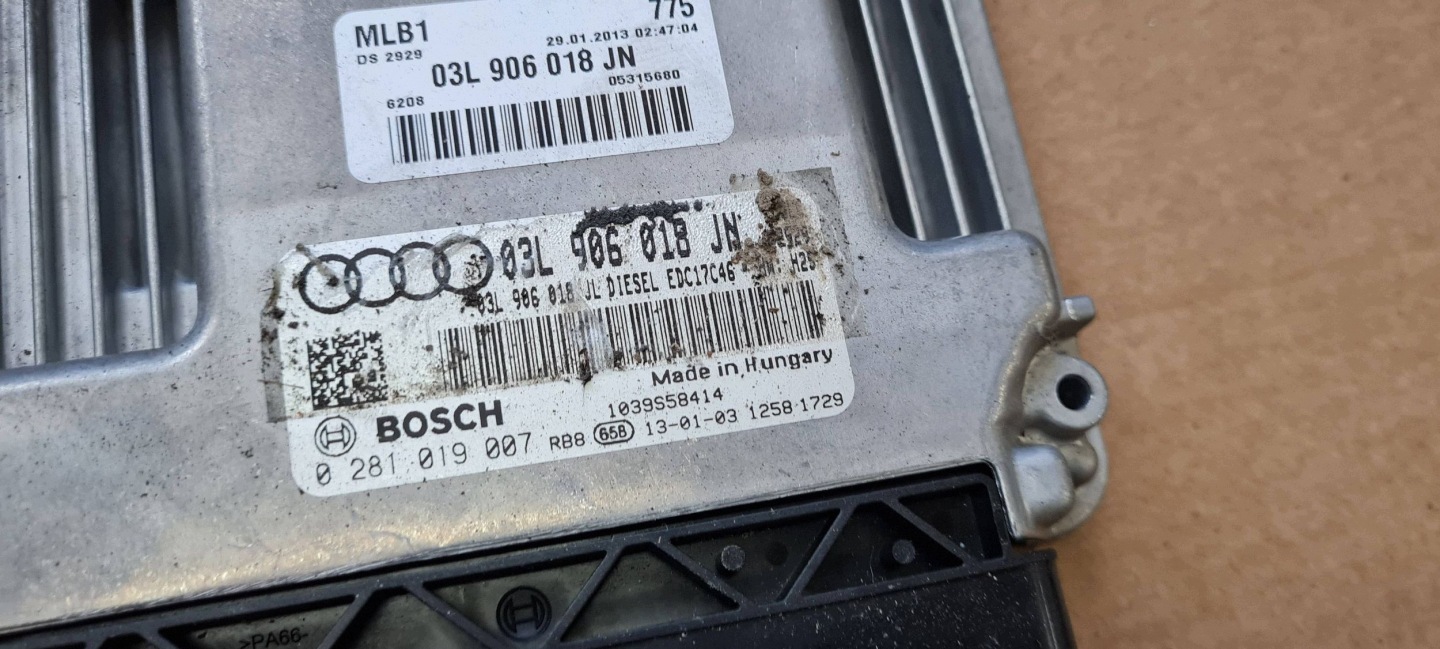 Q5 8R LIFT module control unit computer of the engine 2.0 TDI 03L906018J