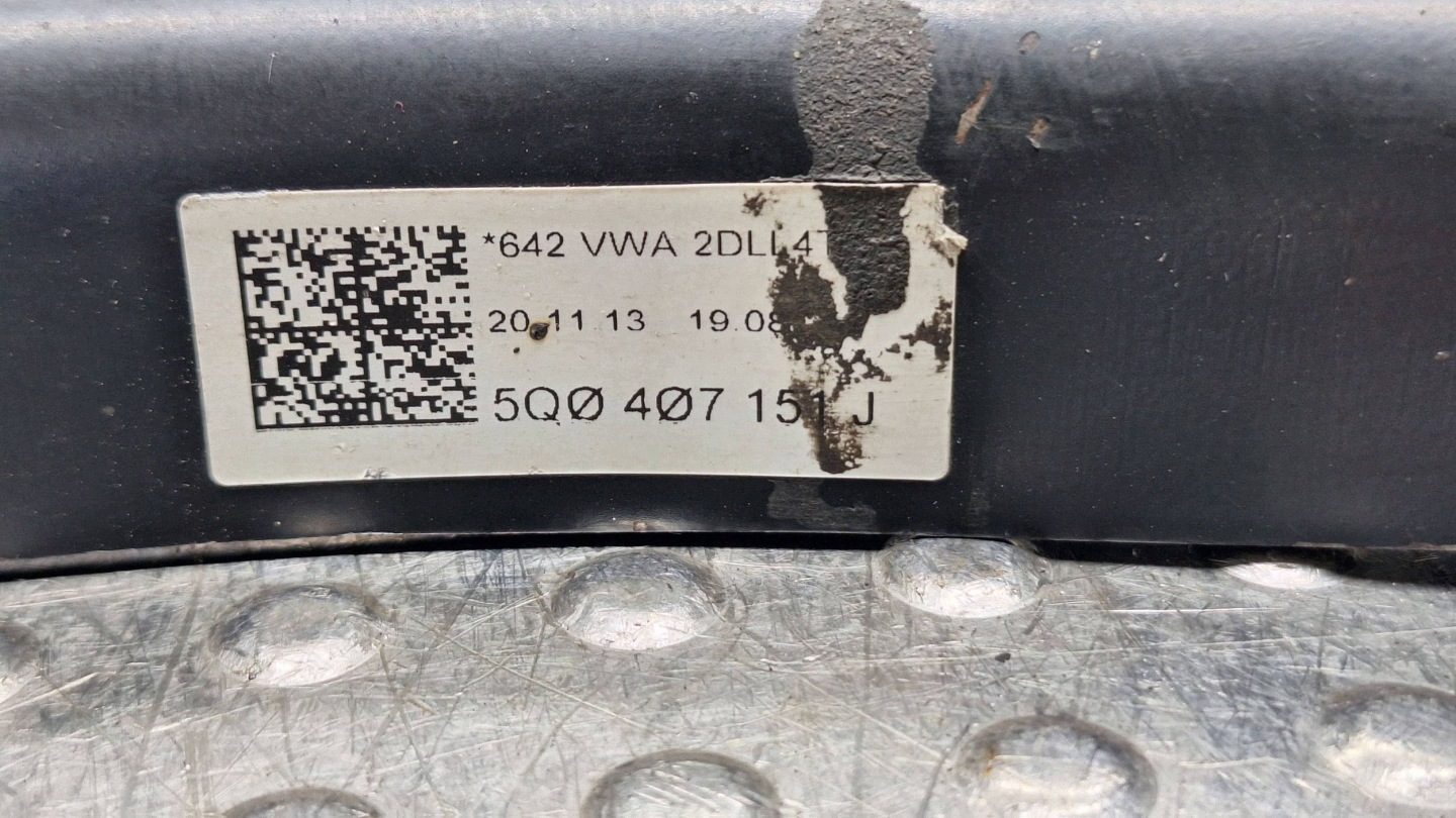 arm left front 5Q0407151J AUDI A3 8V OCTAVIA III LEON III 5F GOLF VII