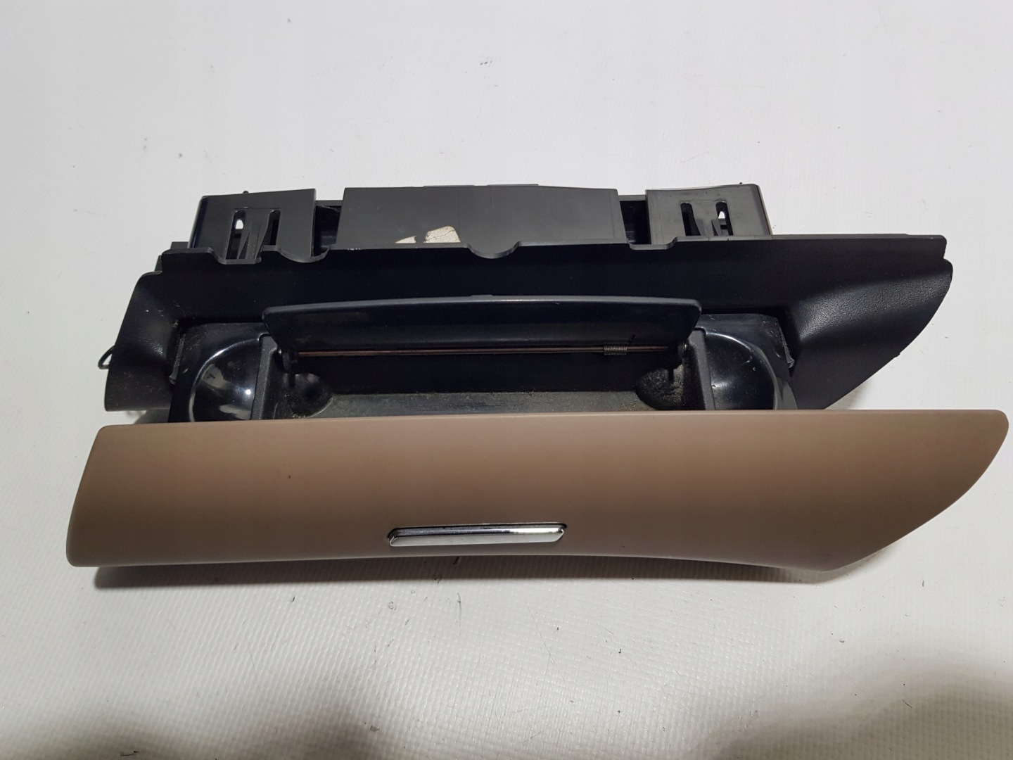 ashtray passenger compartment door left rear part PORSCHE CAYENNE 7P 7P5857951