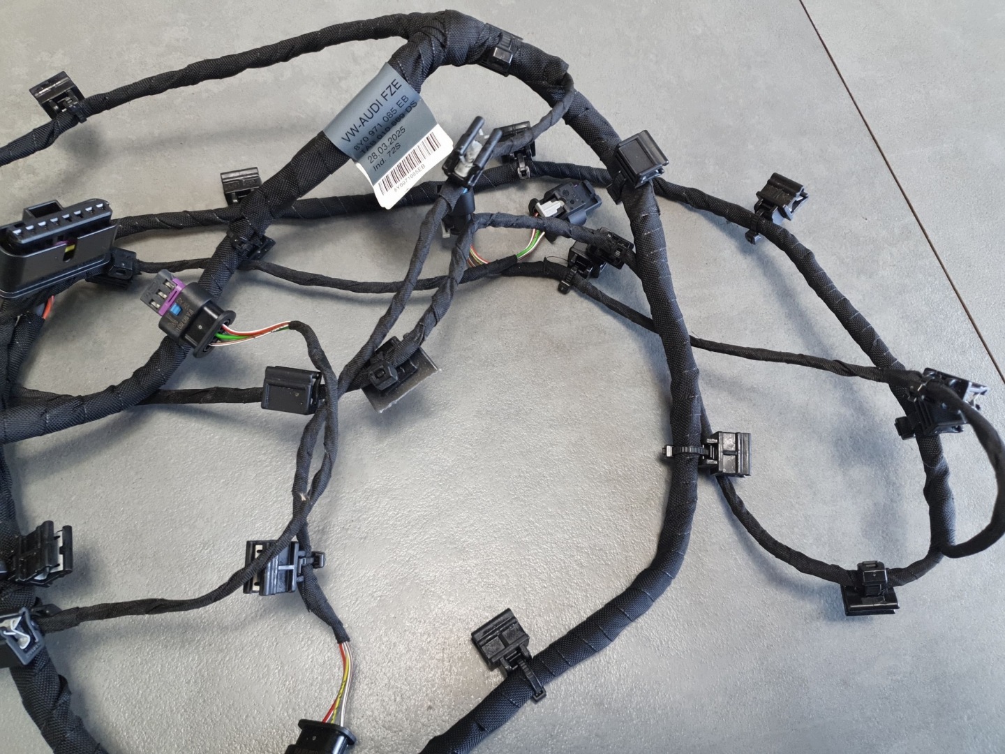 Audi A3 8Y lift bundle of a bumper front PDC 8Y0971085EB