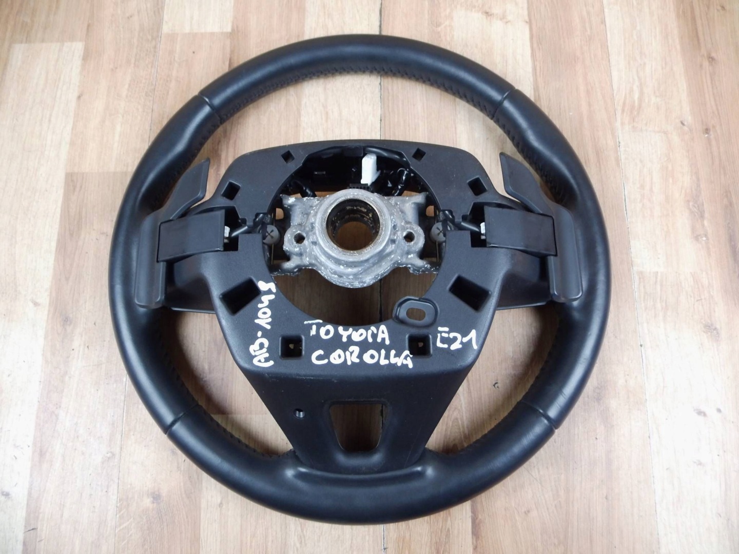 Toyota Corolla E21 steering wheel, with shifting 4510202A50C0