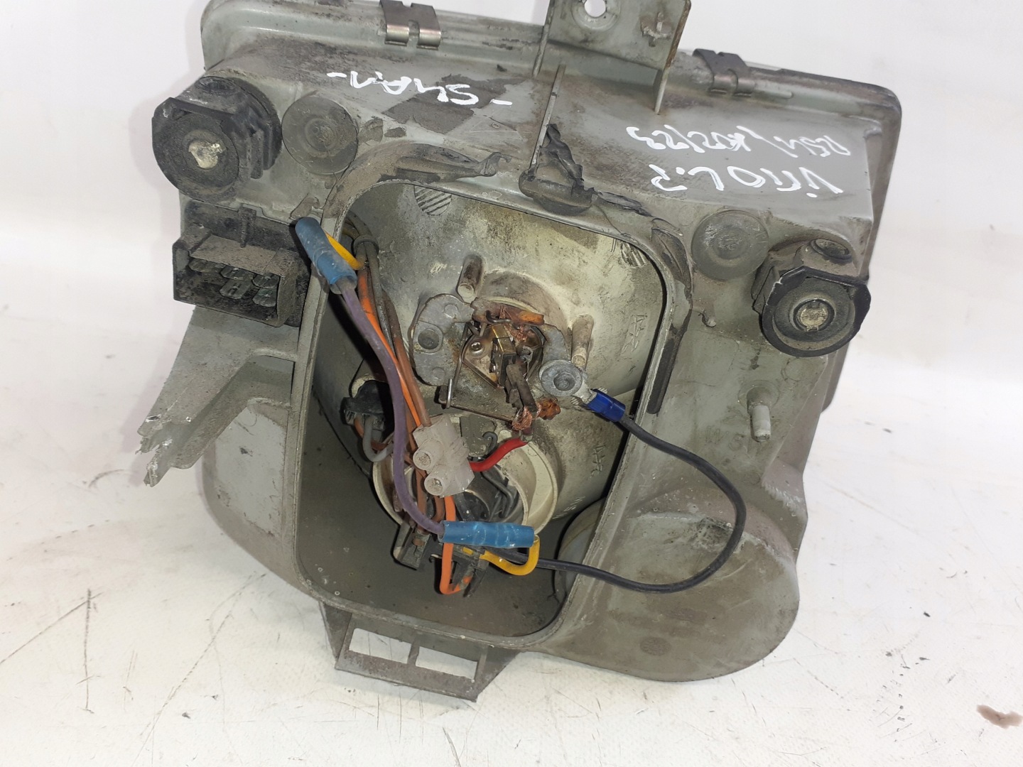 light left DO MERCEDES VITO and
