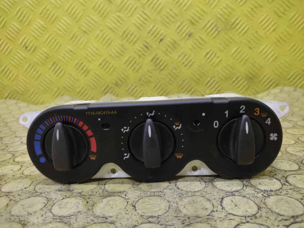 FORD CONNECT MK1 PANEL klími klimatizaci 7T1618C419AA