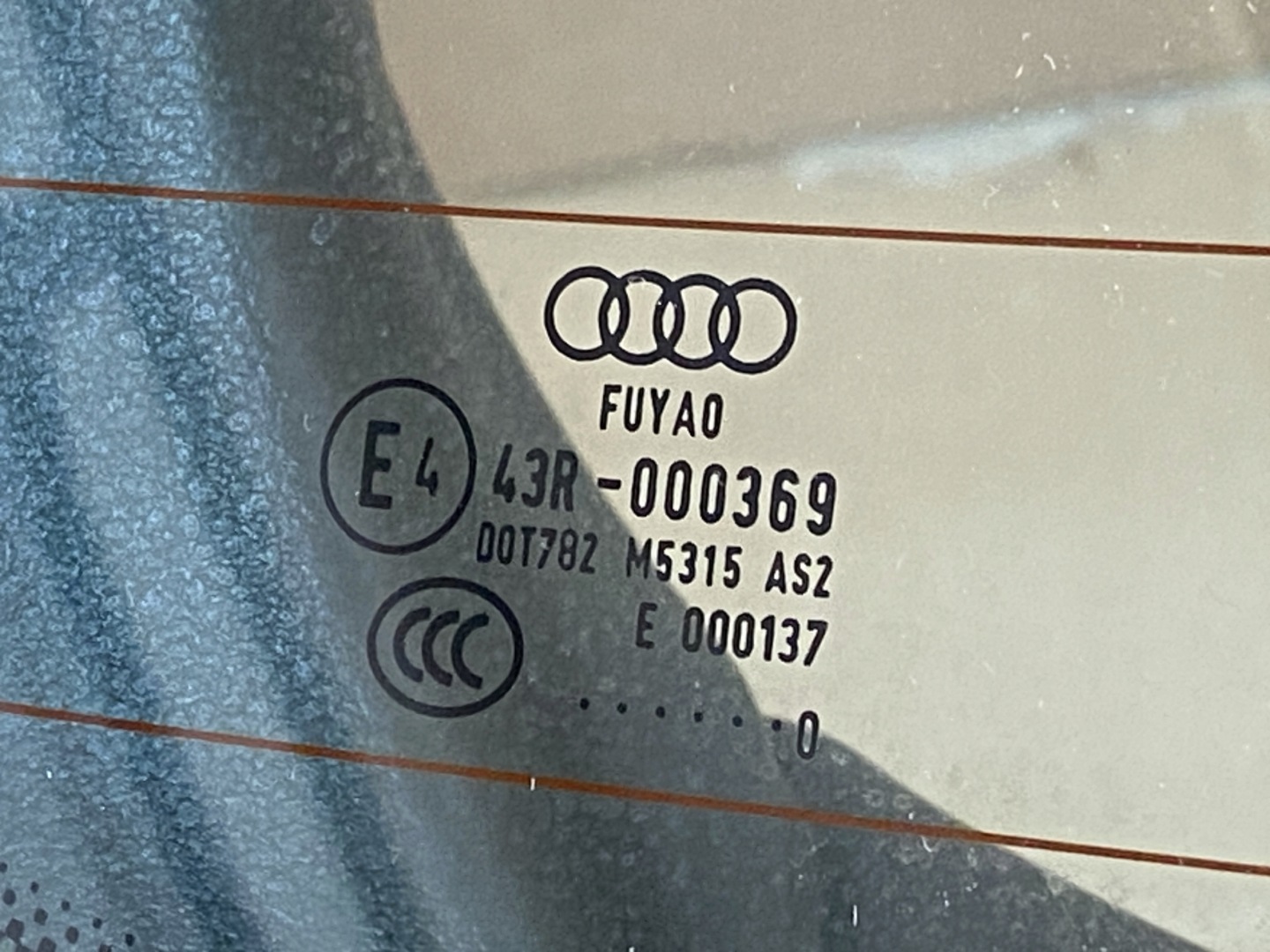 AUDI Q2 trunk door boot LX7M