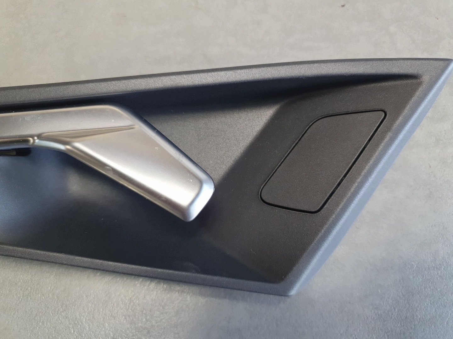 Audi A3 8Y handle inner left rear part rear 8Y0837019A