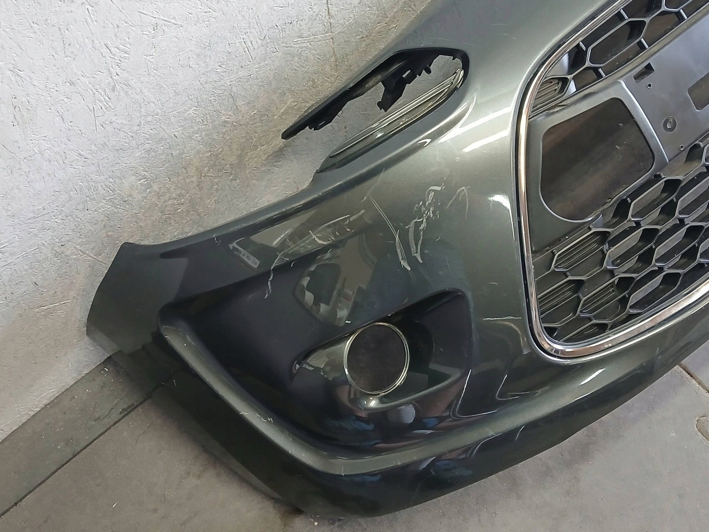 bumper front CITROEN C3 II 2 09-12