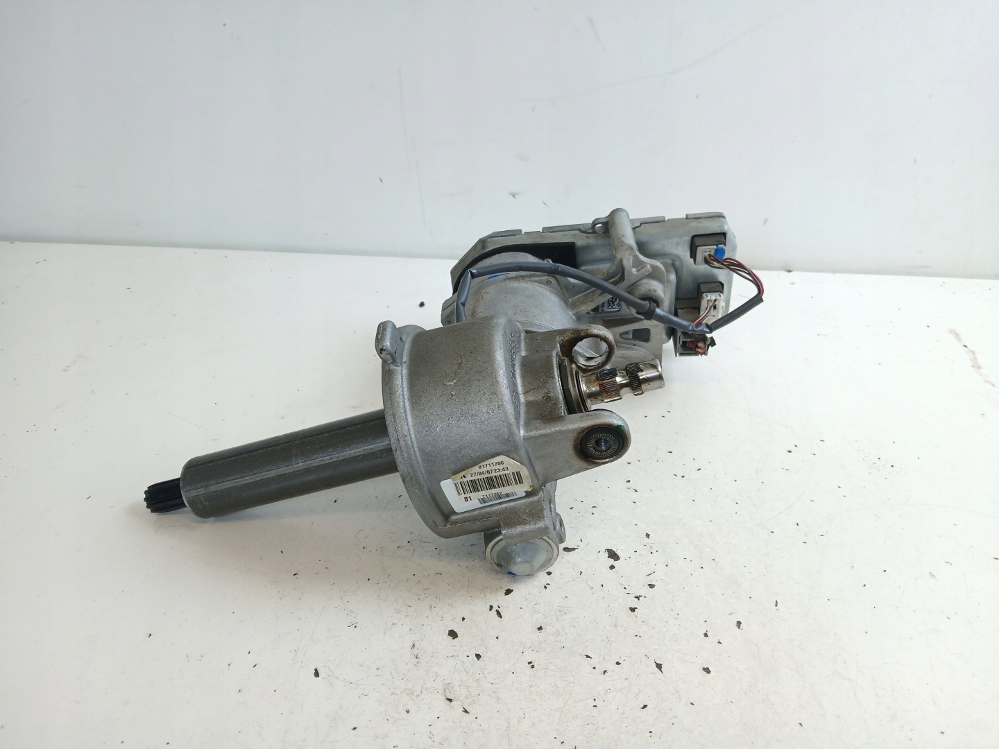 OPEL MERIVA A steering wheel rod control 13247206