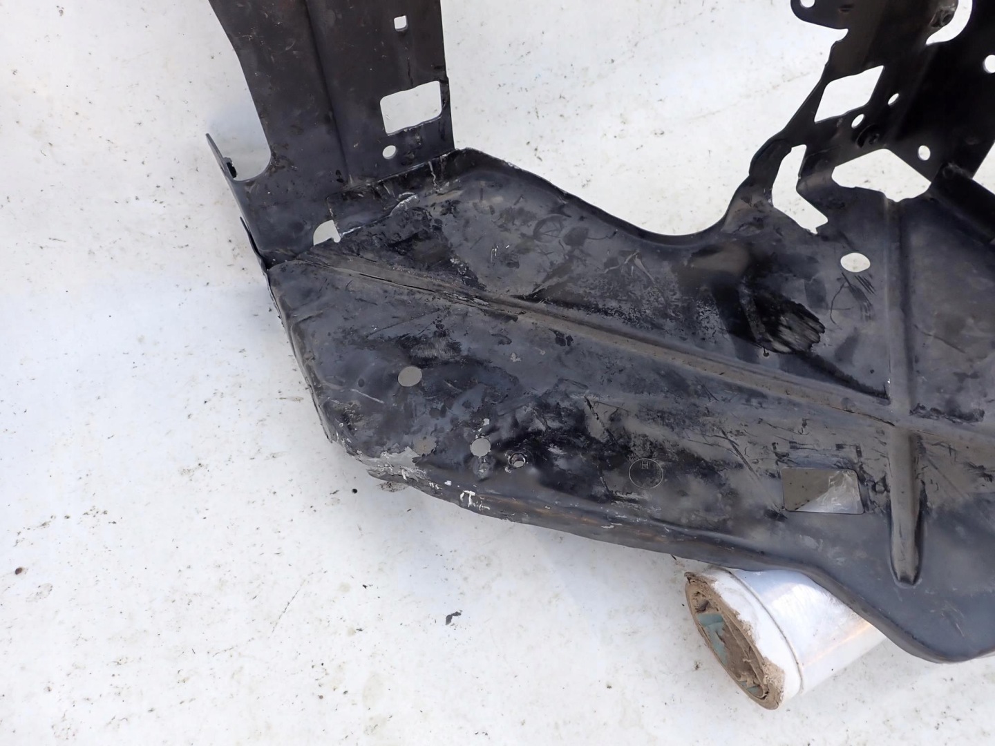 VOLVO S80 II V70 III 07-16 support panel for radiators pillar