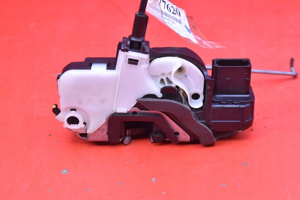 lock door right front front EU OPEL INSIGNIA A KOMBI LIFT 13-20