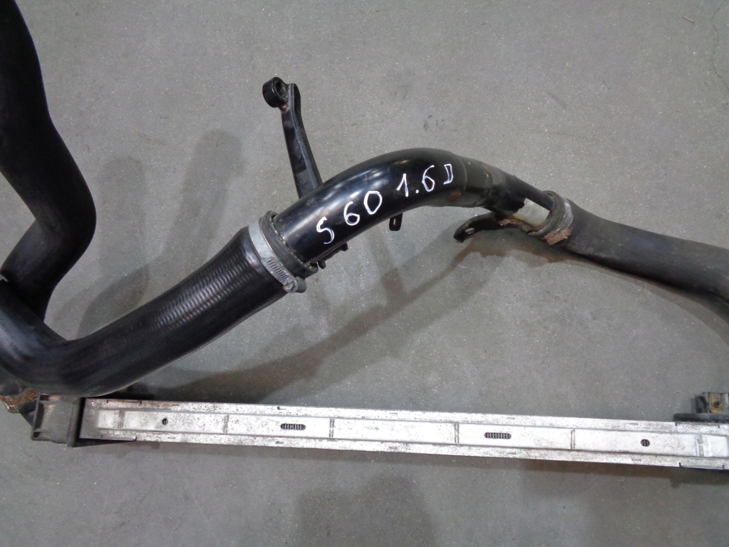 radiator intercooler RURY VOLVO S60 II V60 1.6 D