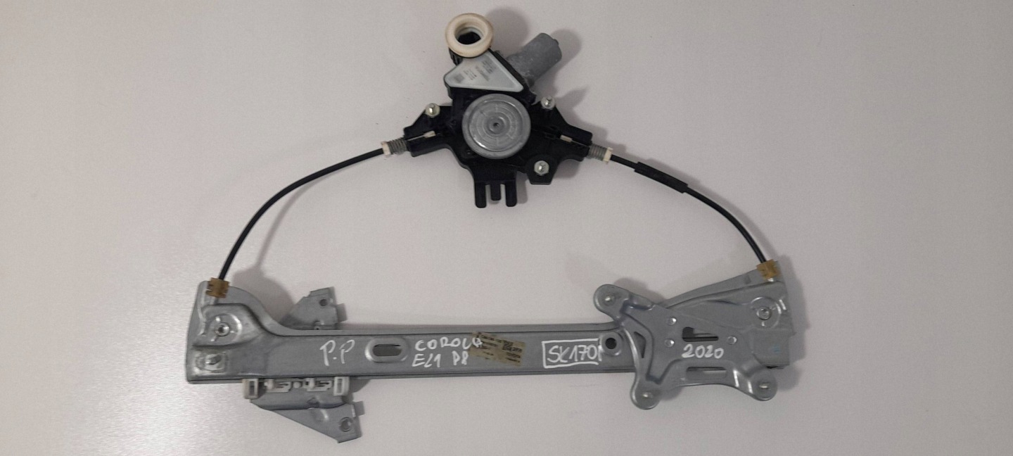 Toyota Corolla E21 window regulator front right 6981002721 (SK170)
