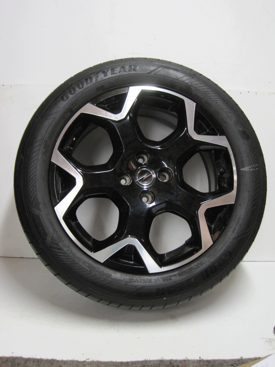 wheels discs tyres OPEL MOKKA R18 5MM