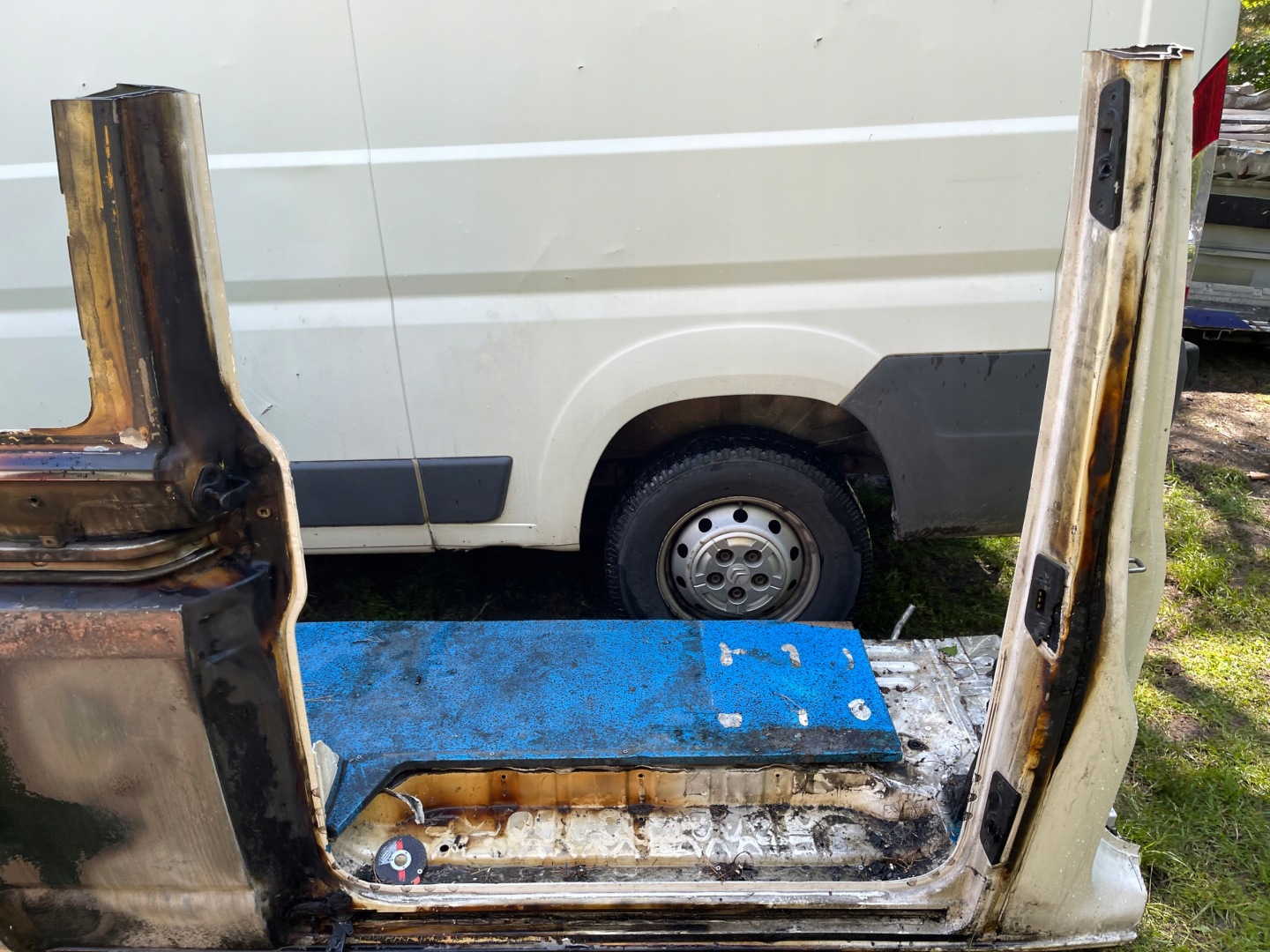 VW TRANSPORTER T6 fender side right rear part rear LONG long