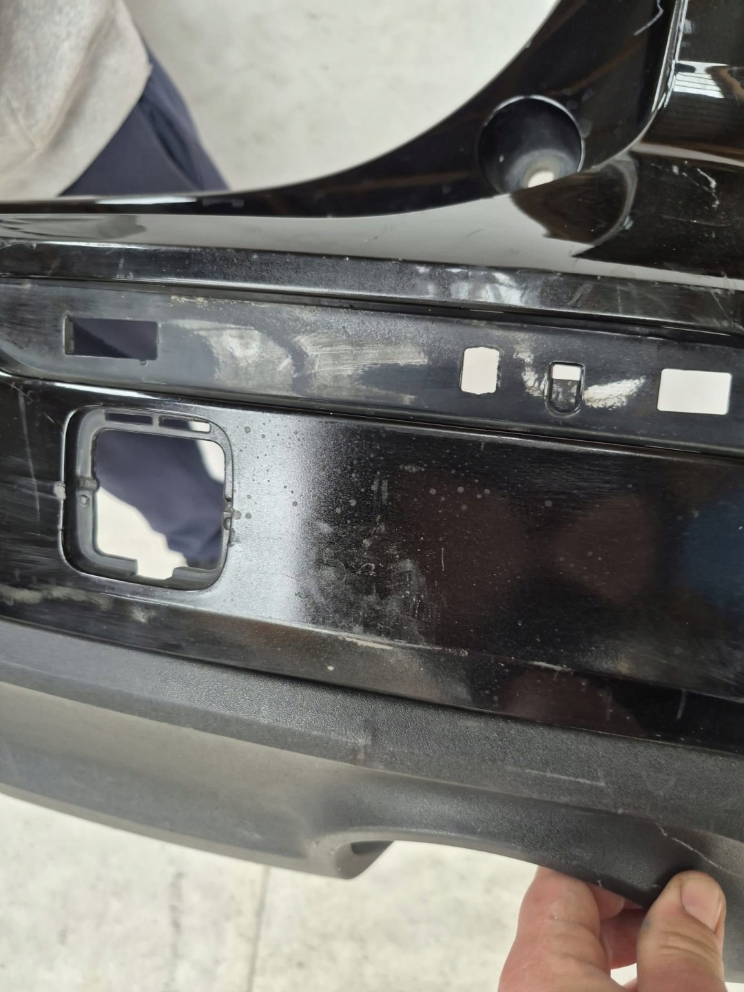 VOLVO V60 II 2 18- bumper rear part rear PDC
