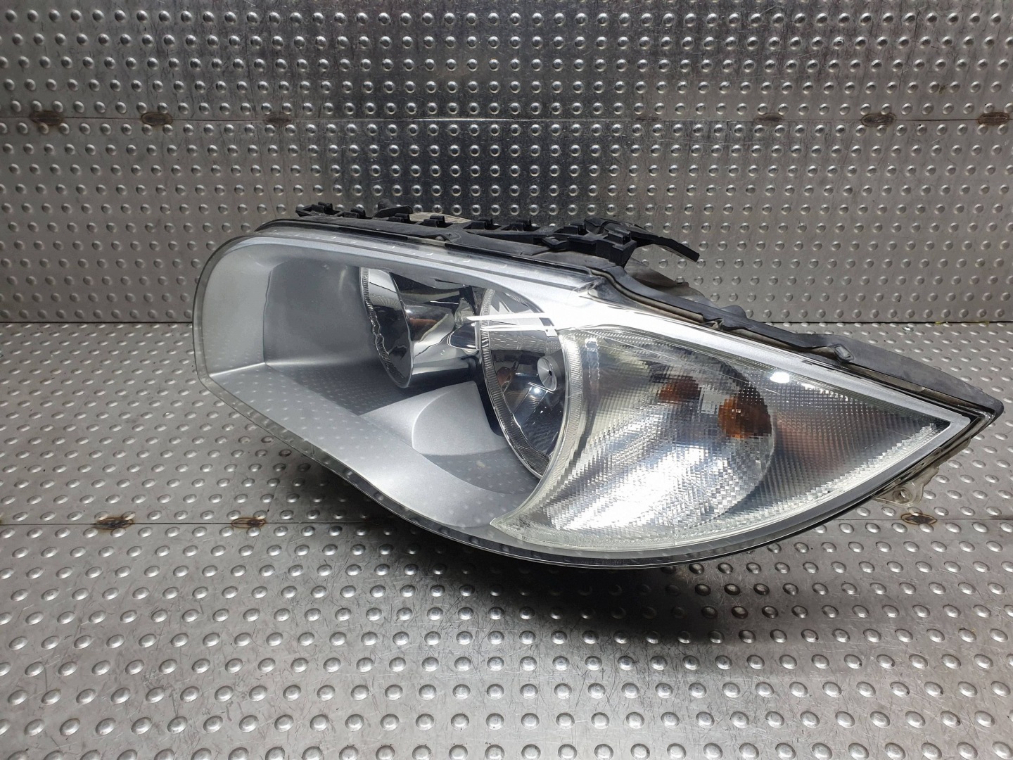 light REFLEKTOR left front 6924485 BMW 1 E87 EUROPA 04
