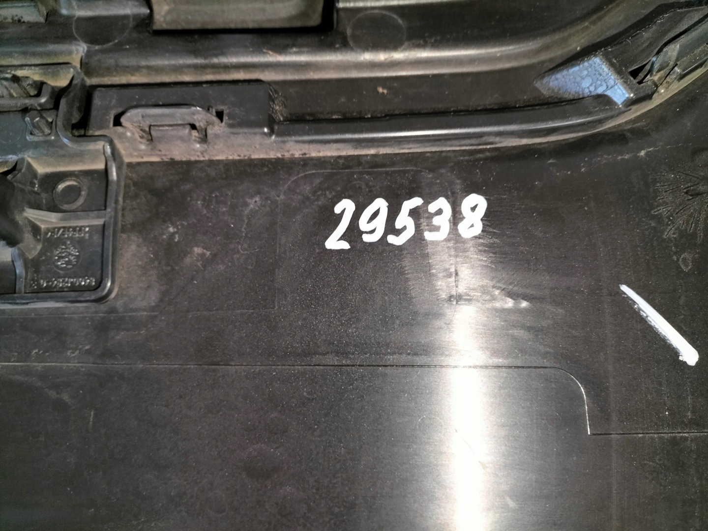 spoiler nárazníku předek MITSUBISHI OUTLANDER III 18